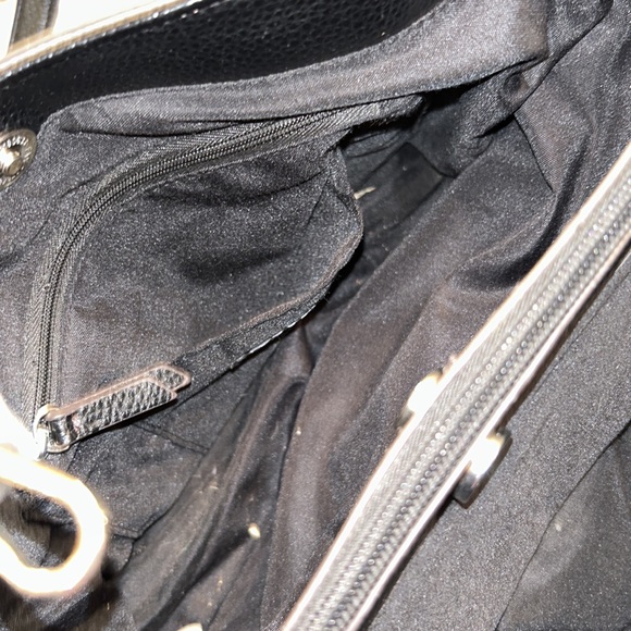 Women’s Liz Claiborne satchel - Picture 8 of 16